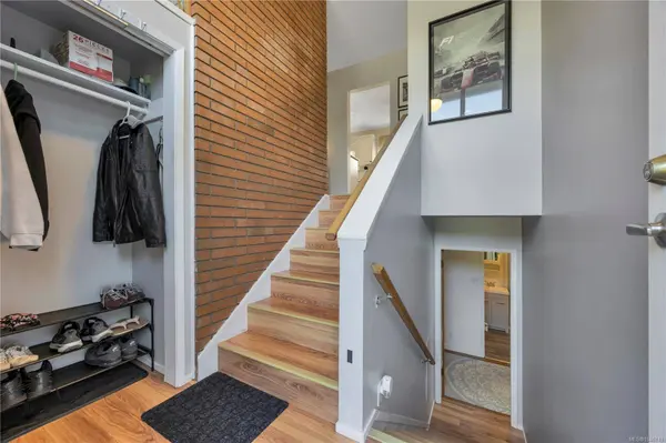 195 Adams Ave, Nanaimo, BC V9S 4R9