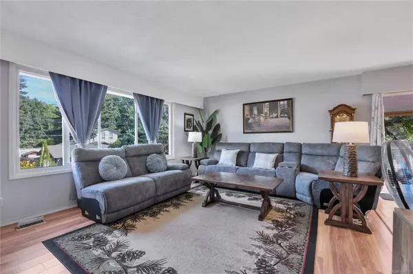 195 Adams Ave, Nanaimo, BC V9S 4R9