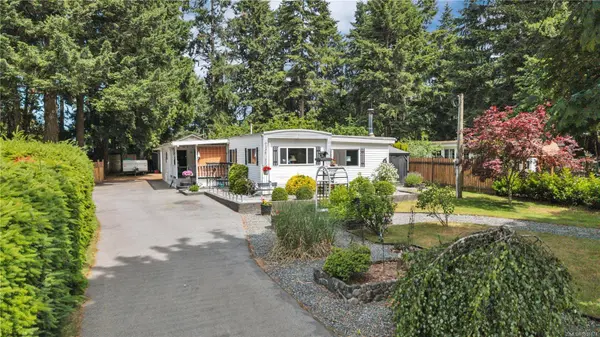 6130 Pine Ridge Cres