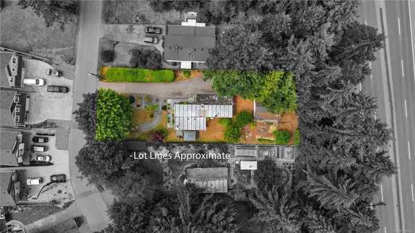 6130 Pine Ridge Cres, Nanaimo, BC V9T 2N7