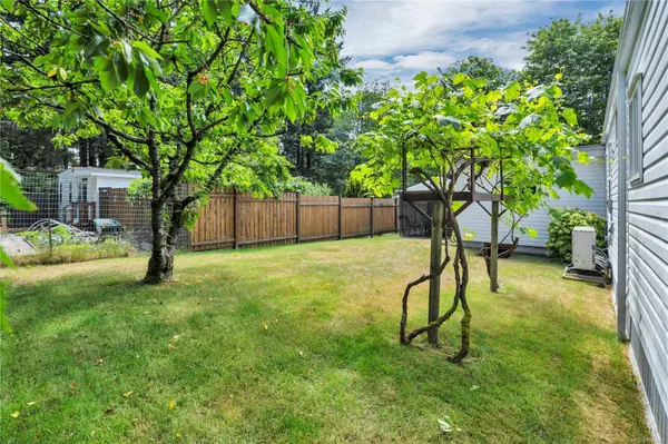 6130 Pine Ridge Cres, Nanaimo, BC V9T 2N7