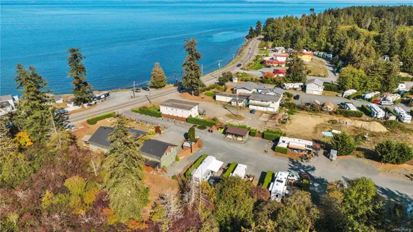 6001/6010 Island Hwy, Qualicum Beach, BC V9K 2E1