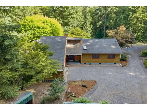 51890 LAKE DR, Scappoose, OR 97056