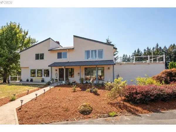 18191 S HOLLY LN, Oregon City, OR 97045