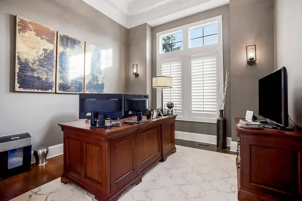 12310 W 163rd TER, Overland Park, KS 66221