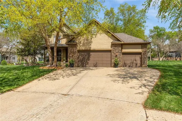 11313 S Brownridge ST, Olathe, KS 66061
