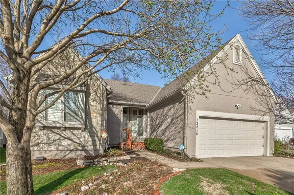 12216 England ST, Overland Park, KS 66213