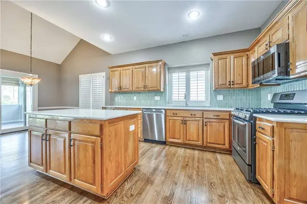 12216 England ST, Overland Park, KS 66213