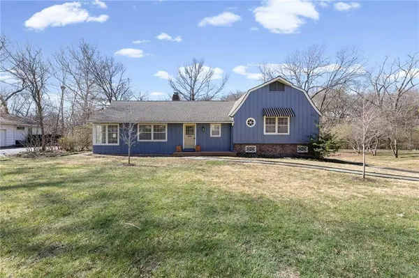 2341 W 98 ST, Leawood, KS 66206