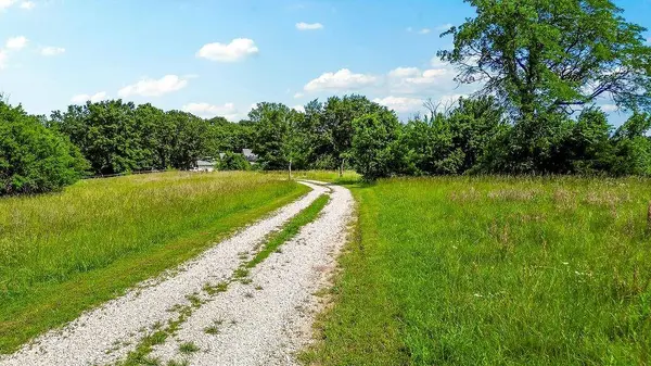 1262 75 RD, Holden, MO 64040