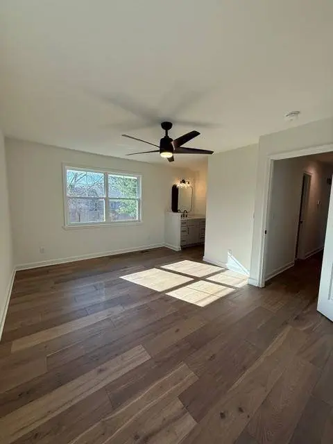 1707 NE Duchess DR, Lee's Summit, MO 64086