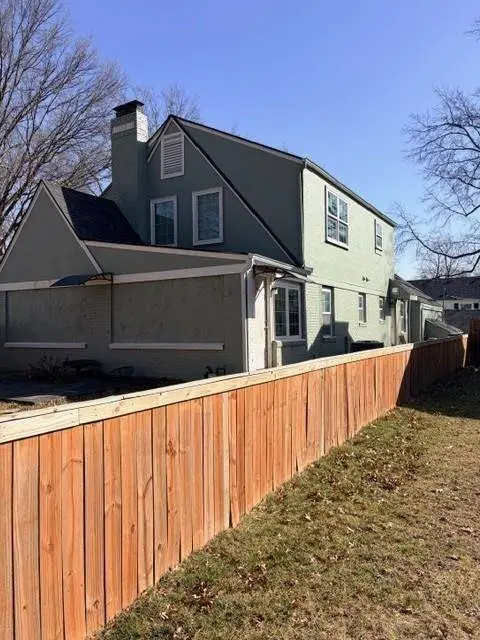 103 E Meyer BLVD, Kansas City, MO 64113