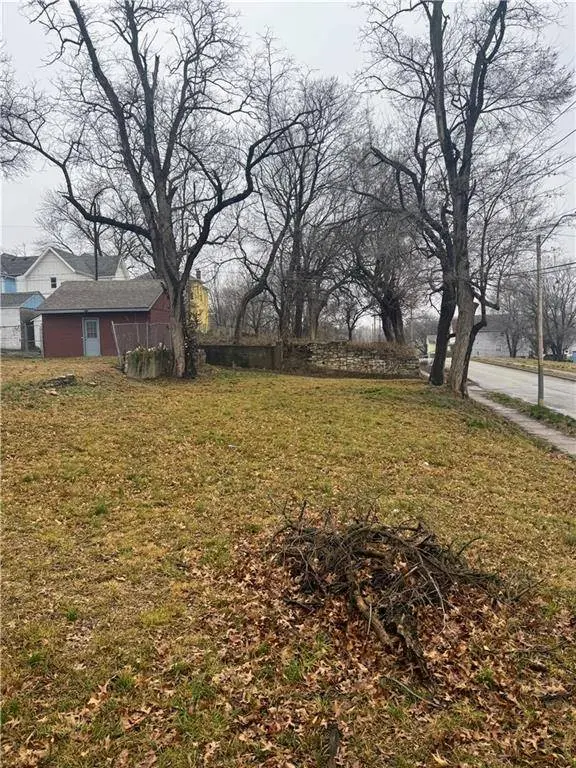 3240 Thompson AVE, Kansas City, MO 64124