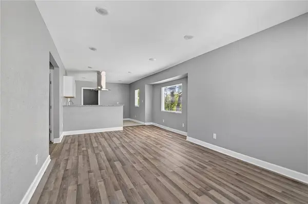 6821 Monroe AVE, Kansas City, MO 64132