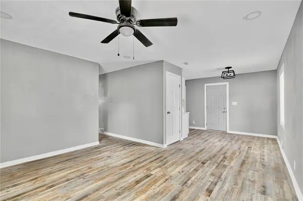 4538 Jackson AVE, Kansas City, MO 64130