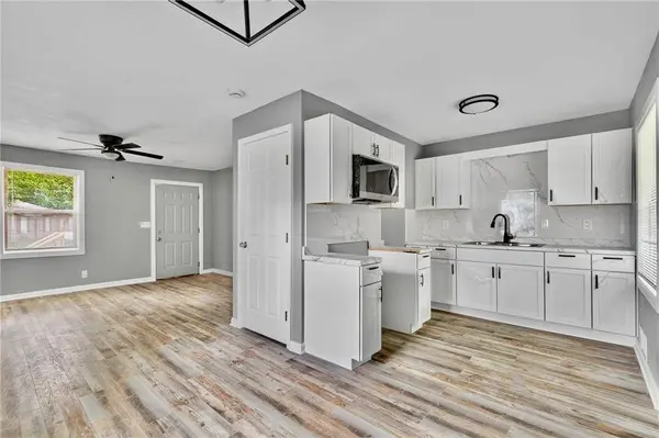 4538 Jackson AVE, Kansas City, MO 64130