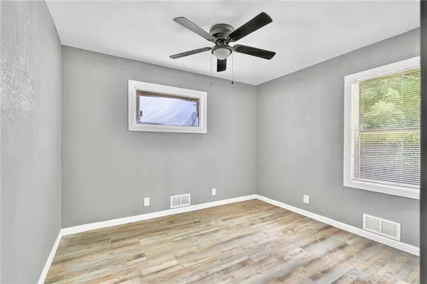 4538 Jackson AVE, Kansas City, MO 64130