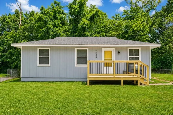 4538 Jackson AVE, Kansas City, MO 64130
