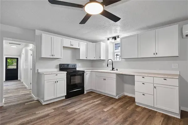 207 W 3rd ST, Creighton, MO 64739