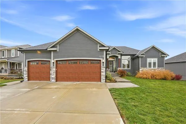 1219 N Heartland AVE, Independence, MO 64056