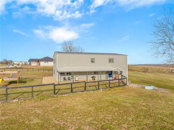 9414 Greenton RD, Odessa, MO 64076