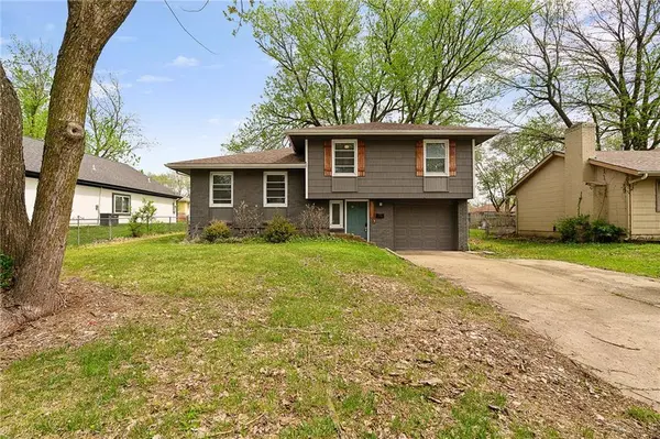 12005 Belmont AVE, Grandview, MO 64030