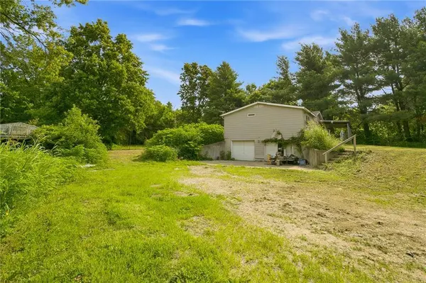 15000 E 200th ST, Peculiar, MO 64078