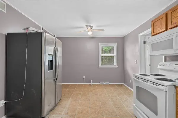 14900 Bellaire AVE, Grandview, MO 64030