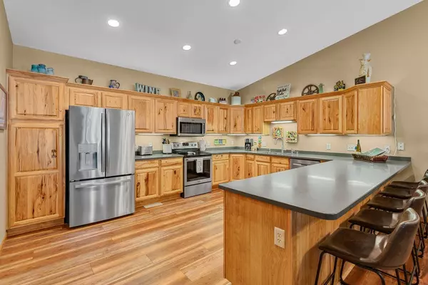 W4231 Vista Circle, Mauston, WI 53948-0000