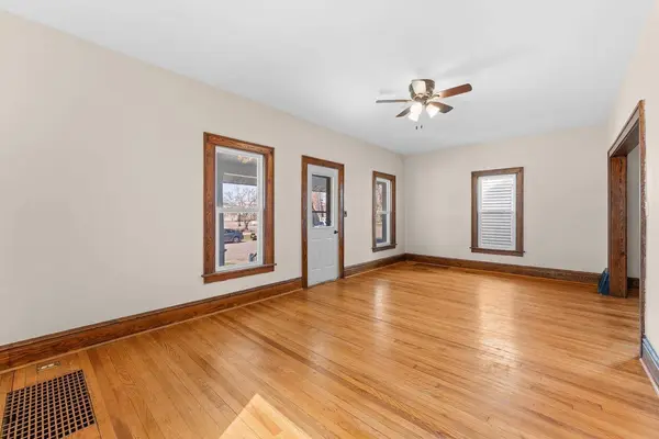 233 S Locust Street, Reedsburg, WI 53959-0000