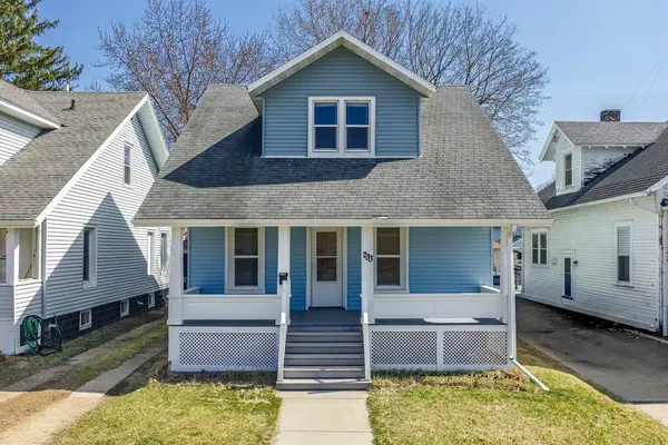233 S Locust Street, Reedsburg, WI 53959-0000