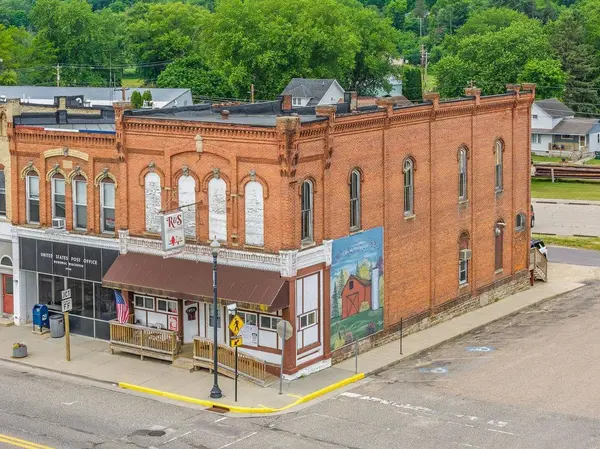 229 Center Street, Wonewoc, WI 53968-0000