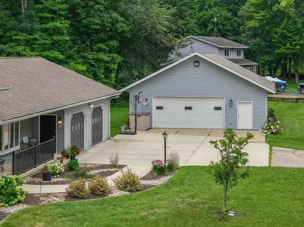 S2480 Meadowview Road, Reedsburg, WI 53959-0000