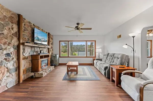 N9029 Fox River Road, Portage, WI 53901-0000