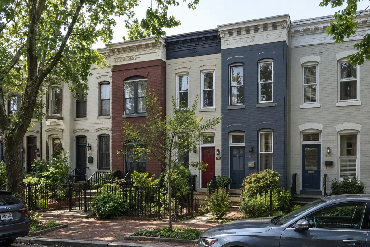 Attractive rowhomes in Capitol Hill neighborhood of Washington DC