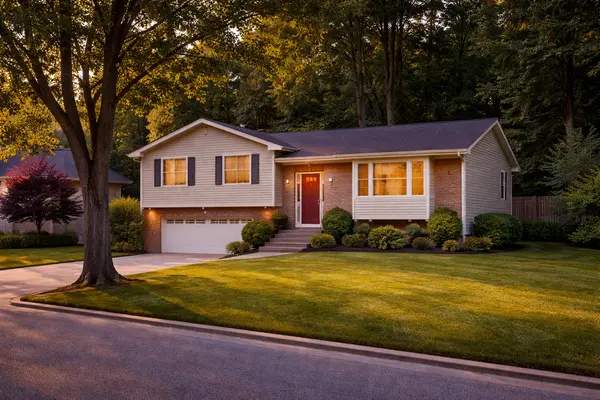 Well manicured split level home in Fort Washington MD
