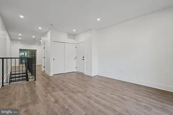 1341 PENNSYLVANIA AVE SE #1B, Washington, DC 20003