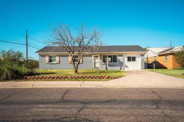 401 Woodcrest Dr, Midland, TX 79703