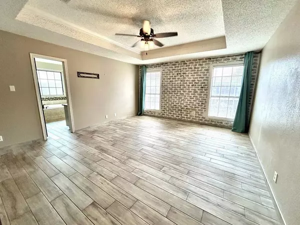 2302 Chretien Place, Midland, TX 79705