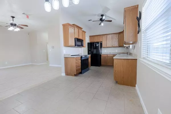 3204 Carver, Midland, TX 79705