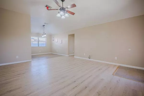 3204 Carver, Midland, TX 79705