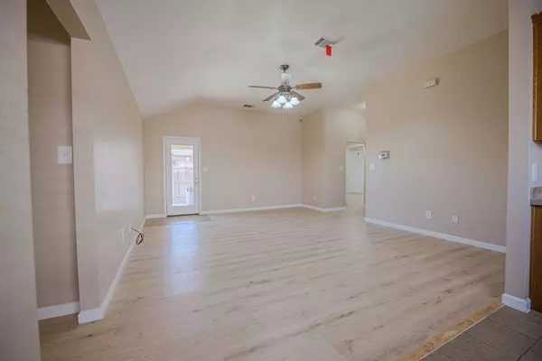 3204 Carver, Midland, TX 79705