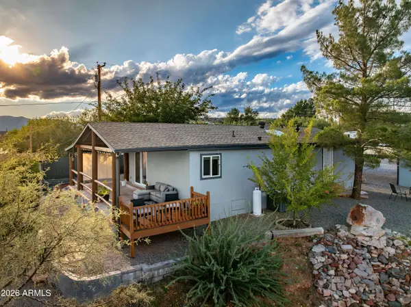 10830 E Storey Drive, Cornville, AZ 86325