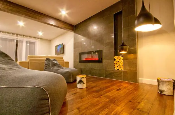877 Rue Corbeil, Laval (sainte-dorothée), QC H7X1Z1