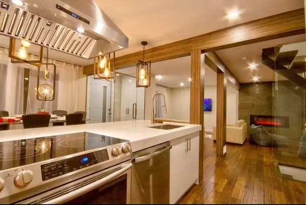 877 Rue Corbeil, Laval (sainte-dorothée), QC H7X1Z1