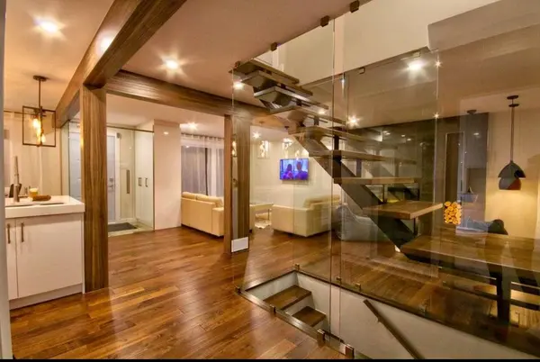 877 Rue Corbeil, Laval (sainte-dorothée), QC H7X1Z1