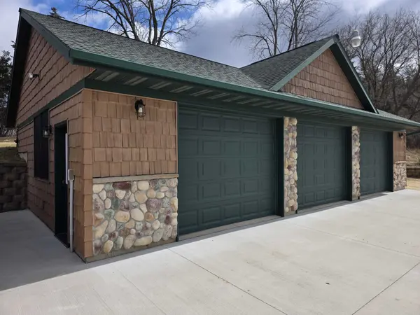 W5405 Keil Coulee Rd, La Crosse, WI 54601-2921