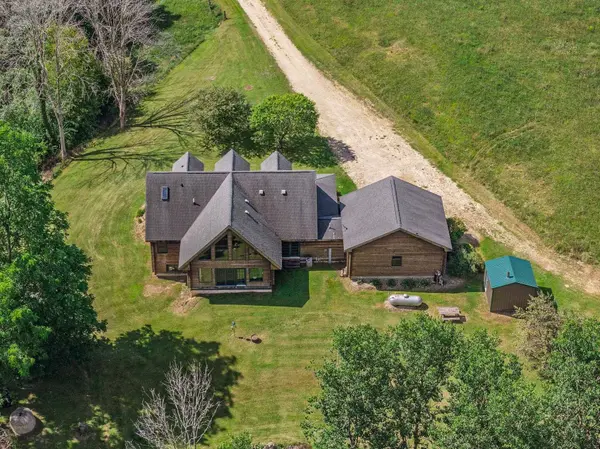 28786 Snow Valley Road, Richland Center, WI 53581