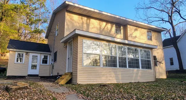 587 N Walnut Street