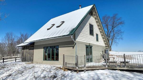 14096 Turben Ridge Rd, Clayton, WI 54655